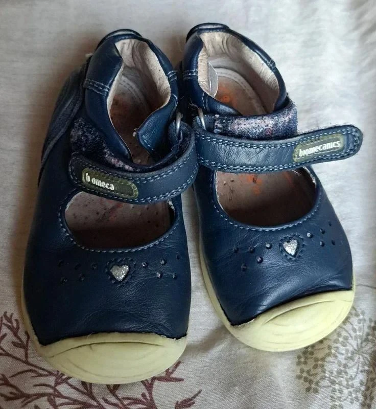 Sapato azul marinho tamanho 22 Biomecanics